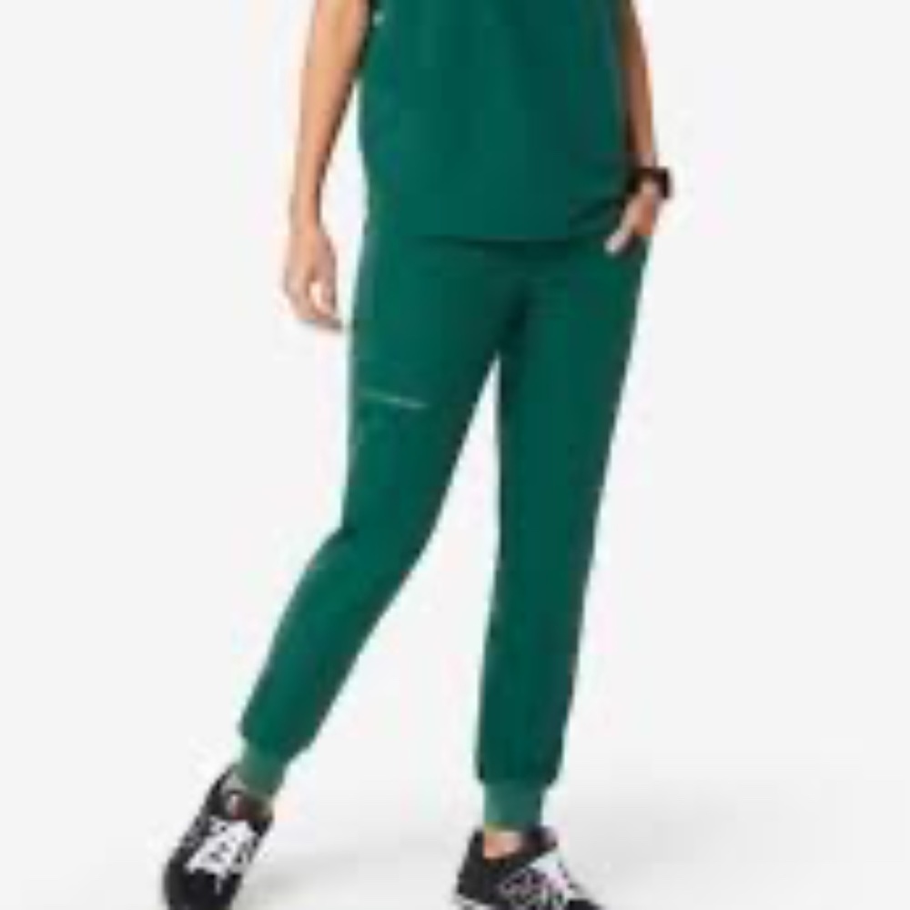 Scrub joggers